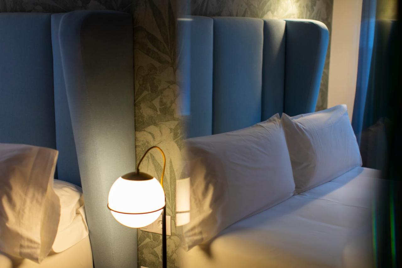 Hotel Javier Montero Ribadeo Eksteriør bilde